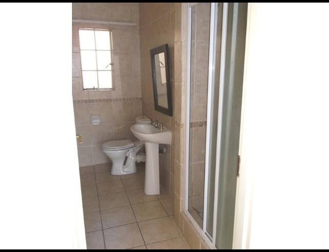 3 BEDROOM APARTMENT TO LET IN NOORDWYK